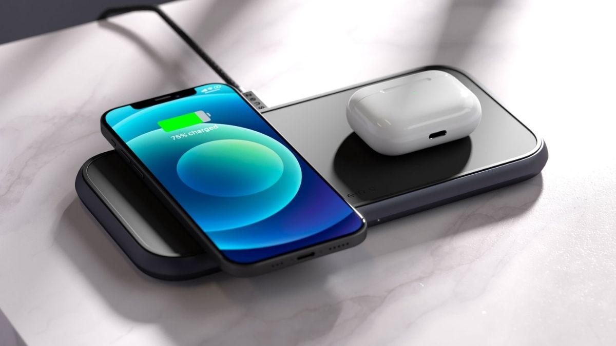 Cách sạc không dây iPhone đúng chuẩn, vào pin nhanh Cách sạc không dây iPhone đúng chuẩn, vào pin nhanh